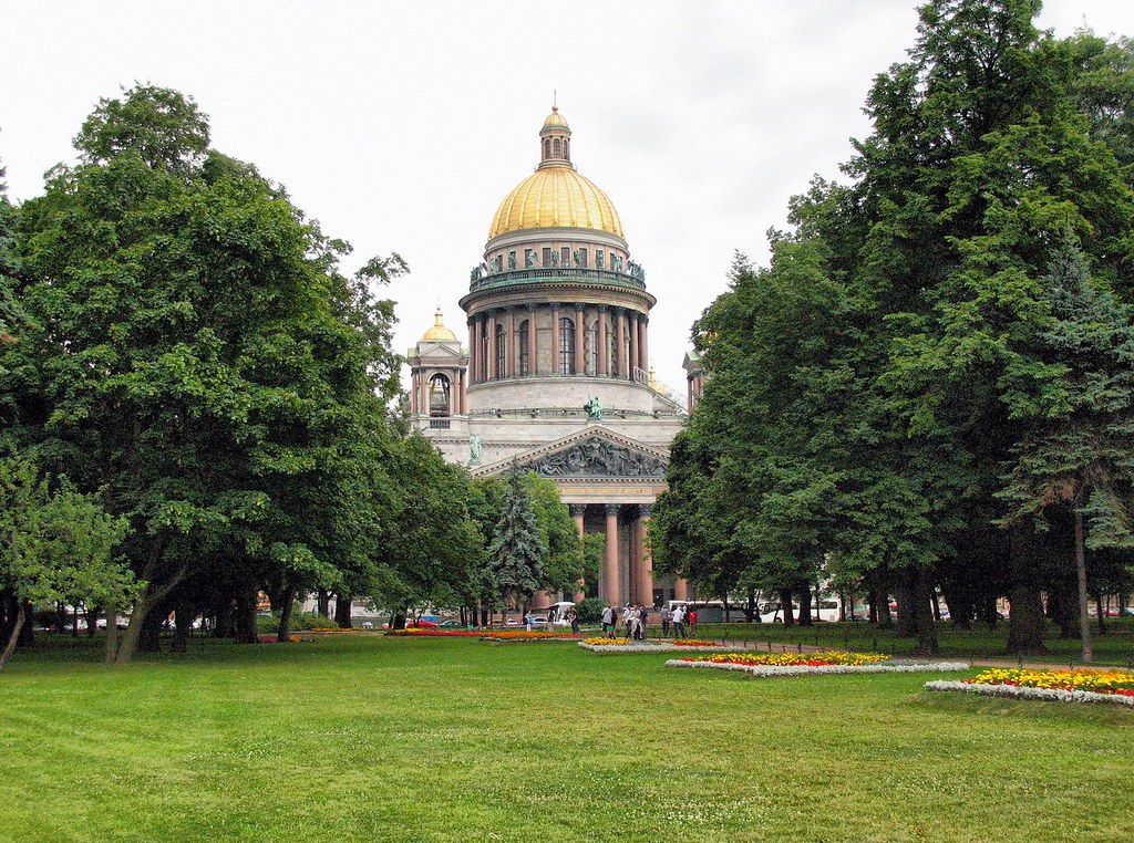 Парки в спб Парки в июне в спб фото